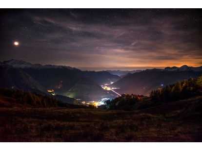 Hüttendorf - Trentino-Südtirol - Sicht vom Wohnzimmer - STERN MOUNTAIN CHALETS ****