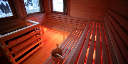 Hüttendorf - Sauna: im Chalet - Turrach - Aussensauna - Designchalets Heidialm-Falkertsee