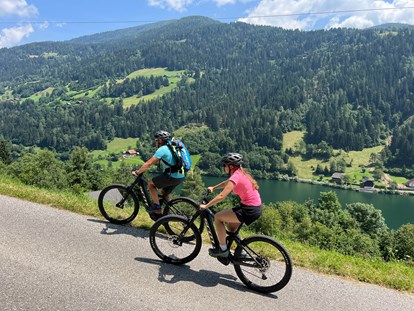 Hüttendorf - Umgebungsschwerpunkt: Berg - Mountainbiken - DualResorts Afritz am See