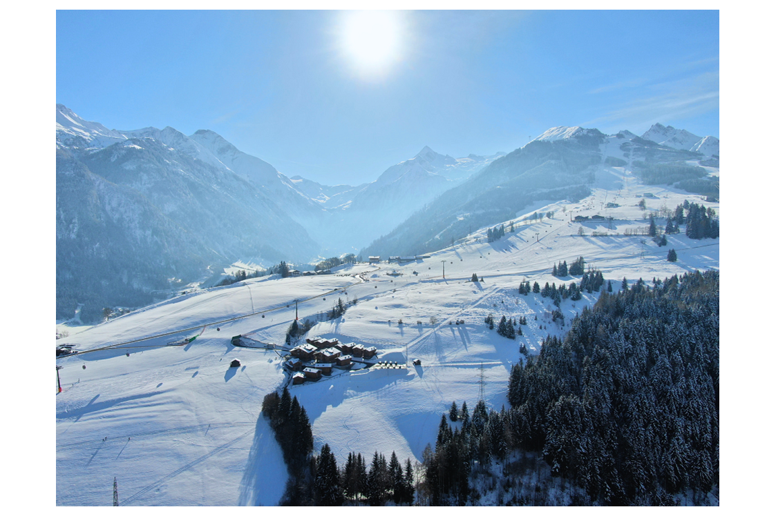 Chalet: Logenlage mit Ski In & Ski Out - Bergdorf Hotel Zaglgut Ski In & Ski Out