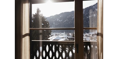 Hüttendorf - Italien - Aussicht auf St. Vigil in Enneberg -  Pescosta Chalet Luxury Living