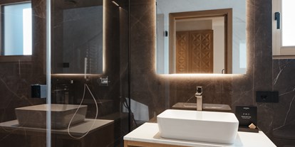 Hüttendorf - Typ: Luxuschalet - Südtirol - Badezimmer 2 -  Pescosta Chalet Luxury Living