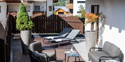 Hüttendorf - zustellbares Kinderbett - Trentino-Südtirol - Terrasse -  Pescosta Chalet Luxury Living