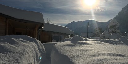 Hüttendorf - Skiraum: im Hauptgebäude - Deutschland - Garten im Winter - Dorf Chalet
