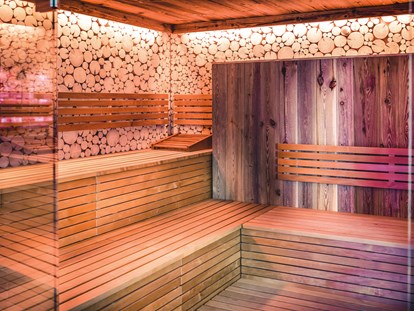 Hüttendorf - Sauna: im Hauptgebäude - Lux Alp