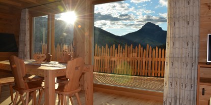 Hüttendorf - Typ: Selbstversorgerhütte - Südtirol - Wohnzimmer - Natur Chalet 