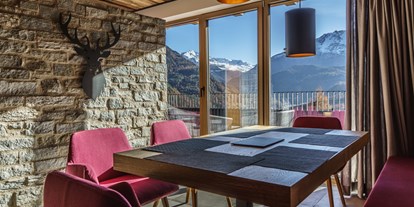 Hüttendorf - Typ: Lodge - Tiroler Oberland - Essbereich - The Peak Sölden