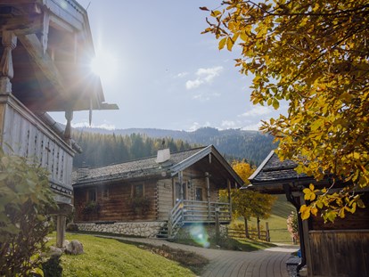 Hüttendorf - Sauna: im Chalet - Österreich - PURADIES mein Naturresort