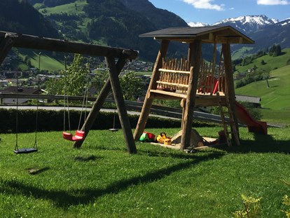 Hüttendorf - zustellbares Kinderbett - Pongau - Tauernchalets Großarl