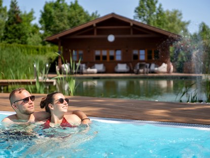 Hüttendorf - Sauna: im Chalet - Österreich - Saunadorf - Relax-Whirlpool - VILA VITA Pannonia