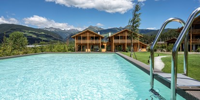 Hüttendorf - Pools: Außenpool - Südtirol - Kessler‘s Mountain Lodge