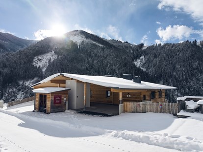 Hüttendorf - zustellbares Kinderbett - Österreich - AlpenParks Chalet & Apartment Steve Lodge Viehhofen
