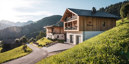 Hüttendorf - Gartengrill - Südtirol - Das Chalet - Chalet Batacör