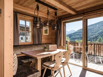 Hüttendorf - zustellbares Kinderbett - Trentino-Südtirol - Chalet Brunegg