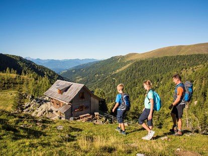 Hüttendorf - Umgebungsschwerpunkt: Berg - Österreich - Familien-Wanderungen in den Nockbergen - Trattlers Hof-Chalets