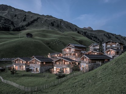 Hüttendorf - Sauna: im Chalet - Österreich - Familiengeführte Chalets im Bergweiler Nesslegg bei Schröcken - Aadla Walser-Chalets am Arlberg