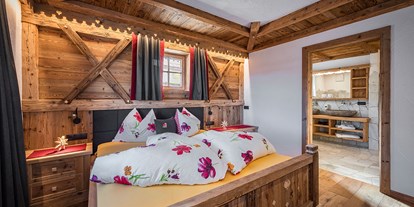 Hüttendorf - Doppelbett - Südtirol - Almdorf Haidenberg
