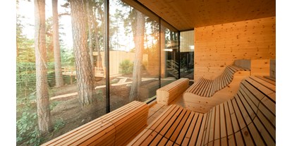 Hüttendorf - Verpflegung: Vollpension - Südtirol - ADLER Lodge RITTEN sauna in the forest - ADLER Lodge RITTEN