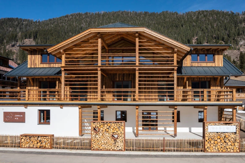 Ansicht des Chalets von vorne