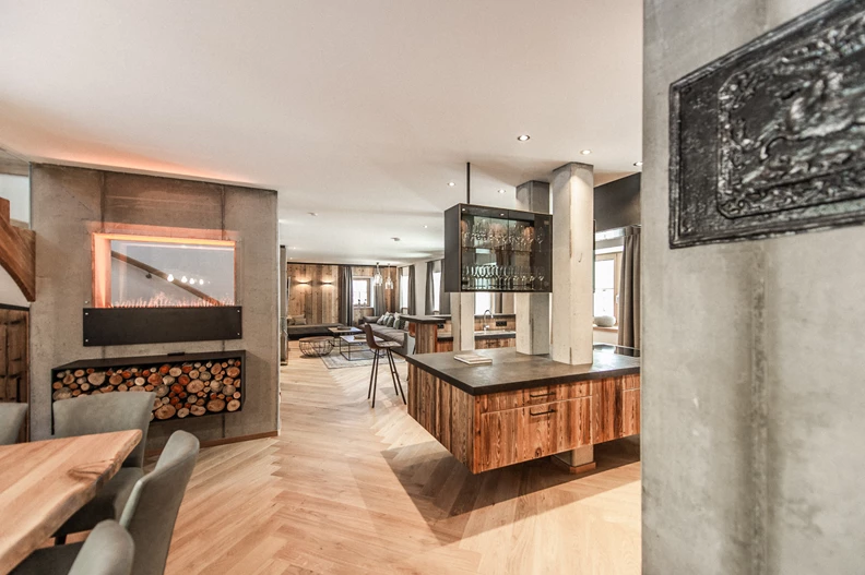 Wohn- und Essbereich im Chalet