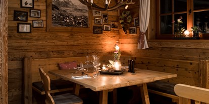 Hüttendorf - Sauna: im Chalet - PLZ 87459 (Deutschland) - Restaurant "s´Genusswerk" - Alpzitt Chalets