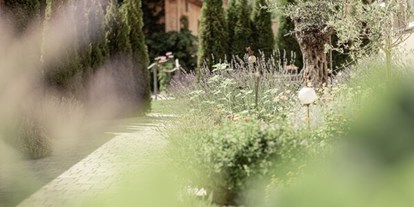 Hüttendorf - Schwerpunkt: Wanderurlaub - Italien - AMOLARIS Private Garden Chalets & Residence