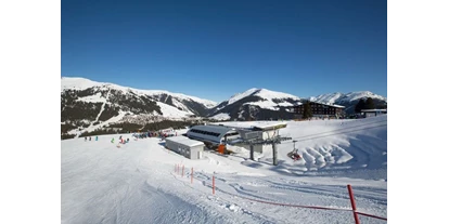 Hüttendorf - Terrasse - Kolsassberg - Unser Skigebiet die Zillertalarena 
166 Schneesichere Pistenkilometer purer Spass  - Sam-Alm 