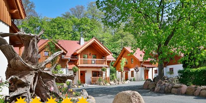 Hüttendorf - Typ: Selbstversorgerhütte - Bad Harzburg - Zufahrt zu den Chalets zum Ilsetal - Chalets zum Ilsetal