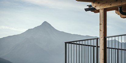 Hüttendorf - Chaletgröße: 8 - 10 Personen - St. Lorenzen (Trentino-Südtirol) - Wunderbarer Ausblick auf das Tal und die Zillertaler Berge. - Ferienhütten Tirol