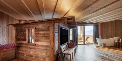 Hüttendorf - Doppelbett - Kastelruth - Amara Luxus Lodge - MOUNTAIN VILLAGE HASENEGG