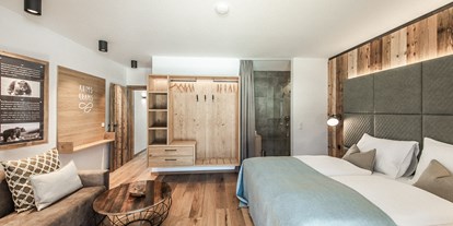 Hüttendorf - Chaletgröße: 2 - 4 Personen - Alle Schlafzimmer im ersten Stock mit Seeblick - Im Franzerl am Weissensee