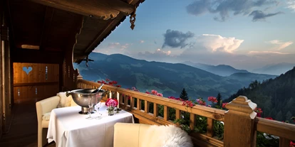 Hüttendorf - Typ: Luxuschalet - Thalbach - Ausblick vom Balkon der Suite - Luxuschalet Bischofer-Bergwelt
