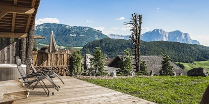 Hüttendorf - Schwerpunkt: Winterurlaub - Trentino-Südtirol - Chalet Resort - ZU KIRCHWIES