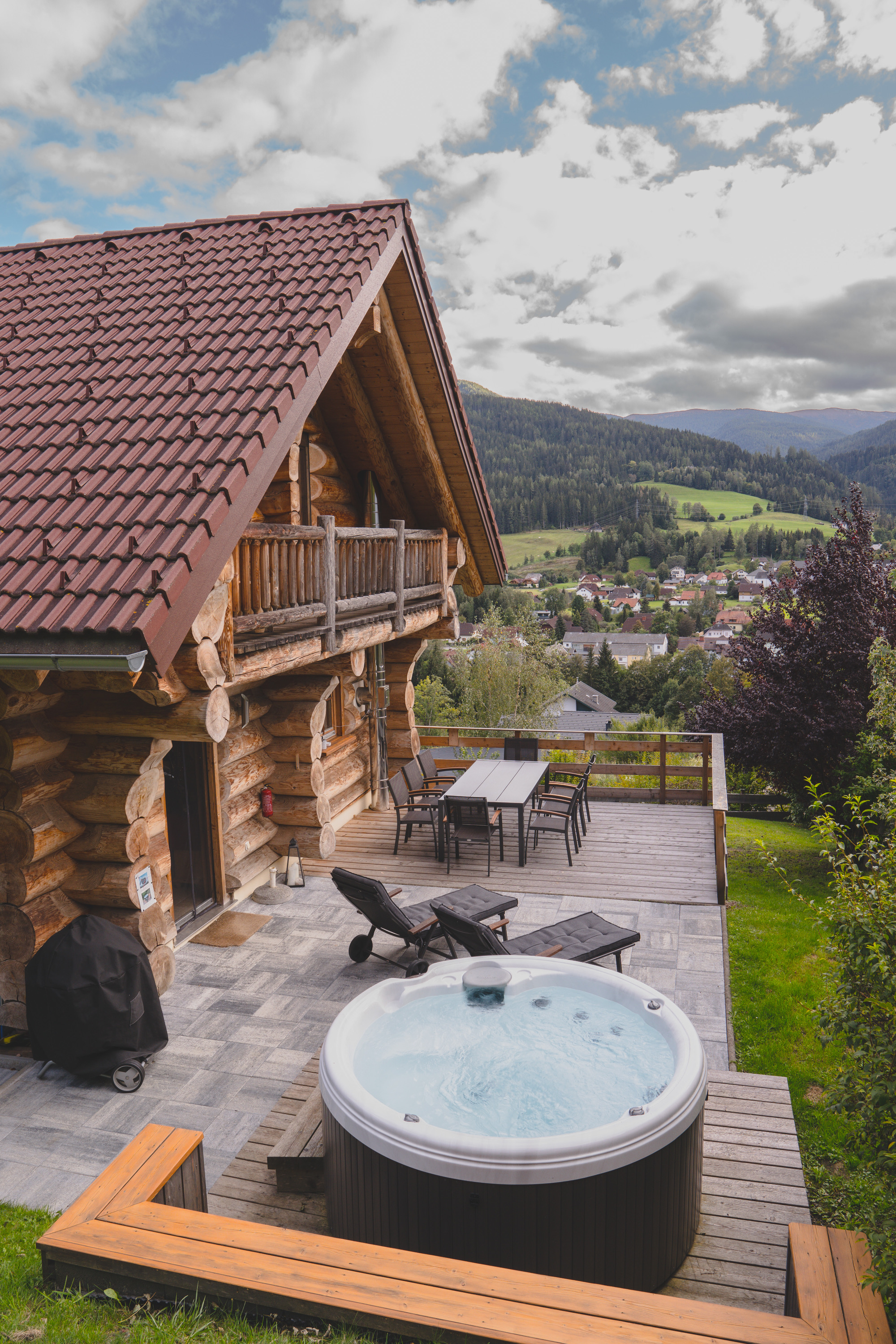 Chalet - Whirlpool mit Ausblick - Kreischberg Lodge