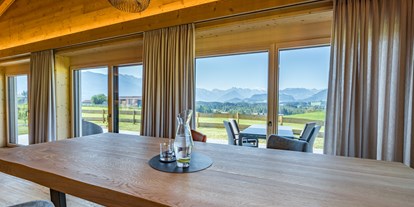 Hüttendorf - Skiraum: im Chalet - Höfen (Höfen) - Dinner mit Aussicht - DIE ZWEI Sonnen Chalets
