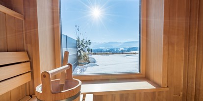 Hüttendorf - Skiraum: im Chalet - See (Kappl, See) - Saunagang mit Bergblick  - DIE ZWEI Sonnen Chalets