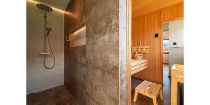 Hüttendorf - Typ: Luxuschalet - Jedes Chalet mit 2 getrennten Regenduschen und einer Sauna - Gränobel Chalets