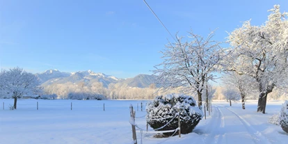 Hüttendorf - Wandern - Gars am Inn - Ein wunderbarer Bergblick - auch im Winter - Niederauer Hof Chalets