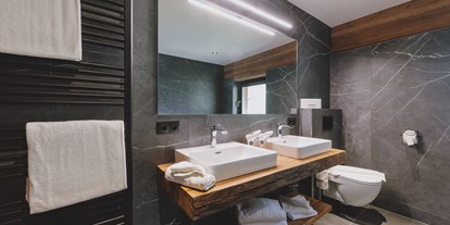 Hüttendorf - tägliche Reinigung - PLZ 5751 (Österreich) - Badezimmer - Chalet VIE