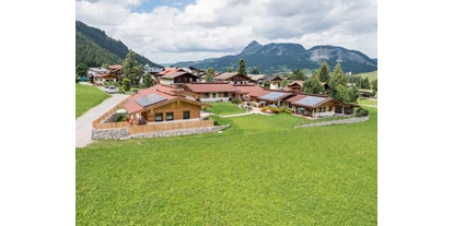 Hüttendorf - Gartengrill - Eggenthal - Übersicht auf das Almdorf Tirol am Haldensee - Almdorf Tirol am Haldensee