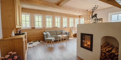 Hüttendorf - Sauna: im Chalet - Abtenau - Wohnraum im Haus Grundlsee - Narzissendorf Zloam