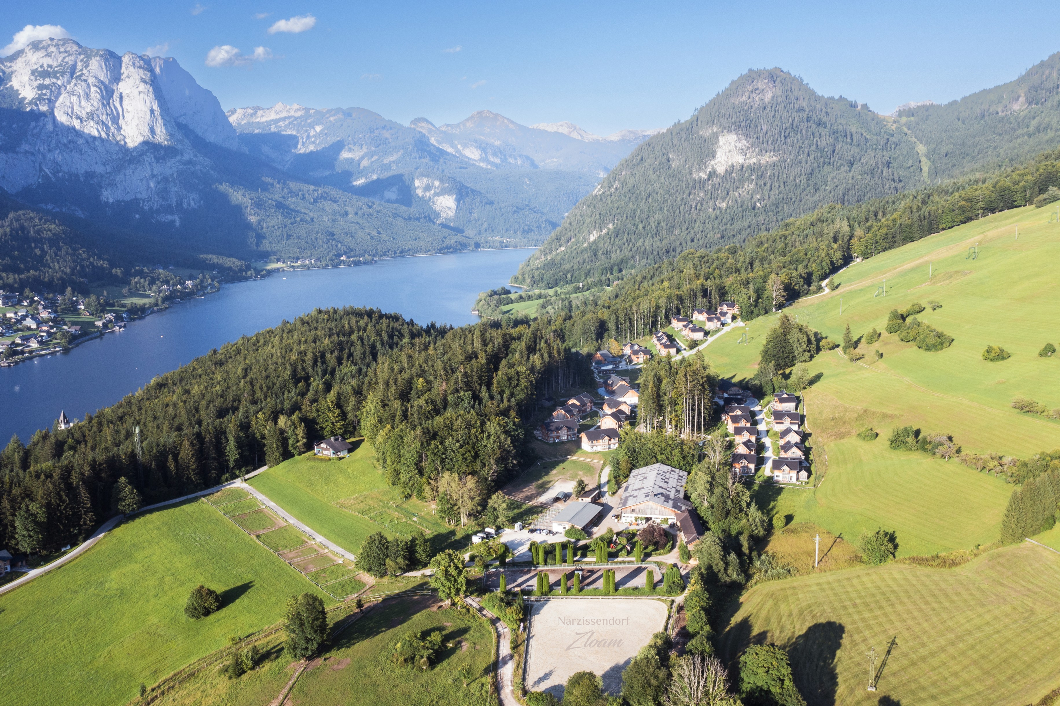 Chalet - Narzissendorf mit Reiterhof, Grundlsee und Bergpanorama - Narzissendorf Zloam - Grundlsee