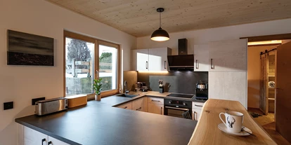 Hüttendorf - Fügenberg - Küche - Luxus Chalet - das brunn