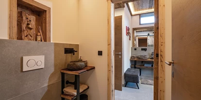 Hüttendorf - Fügenberg - Toilette - Luxus Chalet - das brunn