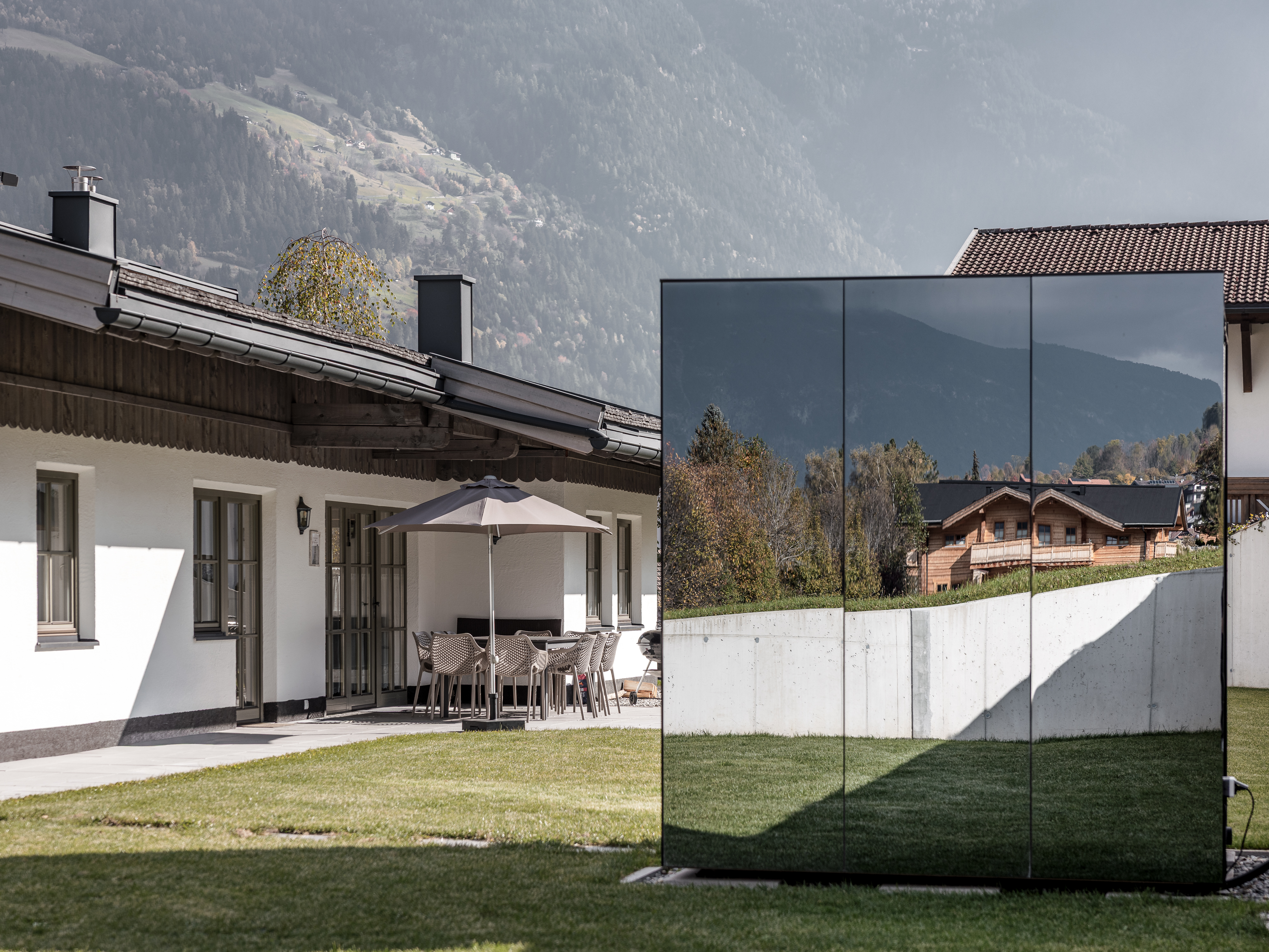 Hüttendorf - Innsbruck - Sauna Sommer
 - Chalet Pirchhof