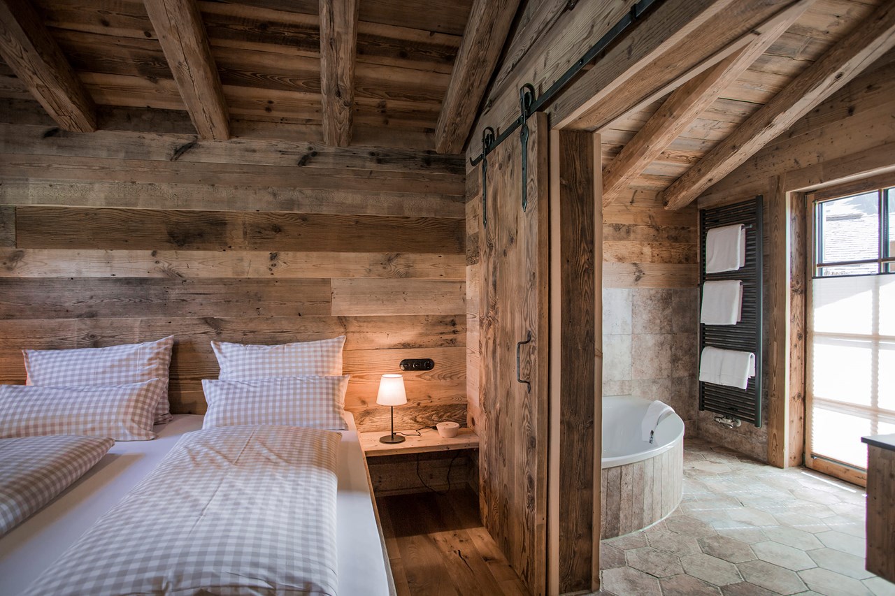 Alpin Chalets Oberjoch Hütten im Detail Romantik Spa Chalet für 2 Personen