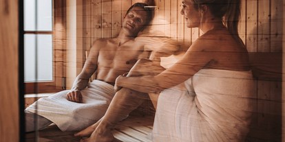 Hüttendorf - Massagen: im Hauptgebäude - Sauna im eigenen Chalet - Alpzitt Chalets