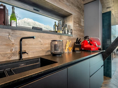 Hüttendorf - Fügenberg - Kitchen  - Black Diamond Chalet