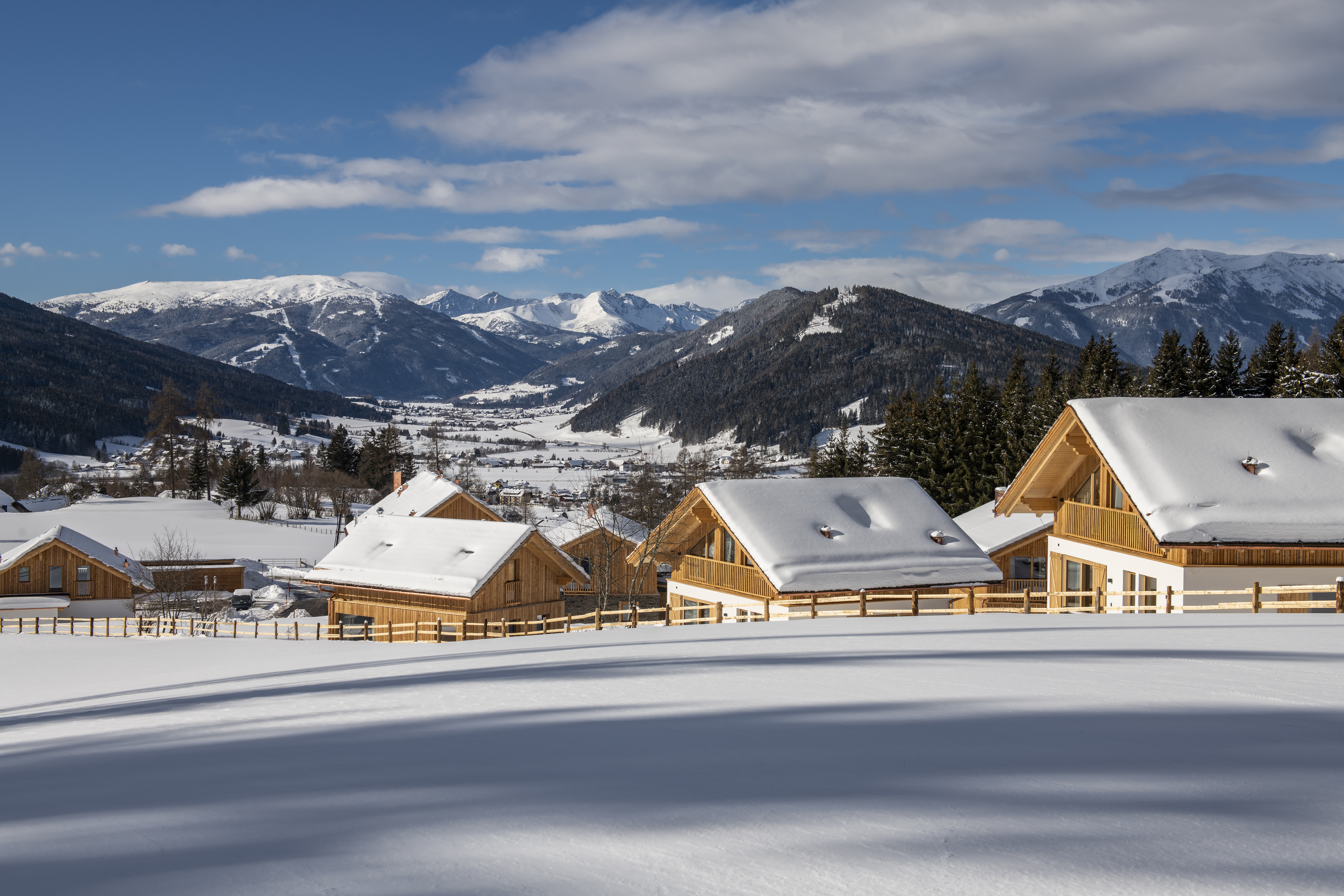 Hüttendorf - Murau (Murau) - Chaletdorf im Winter. - Lerchpeuntgut Almchalets