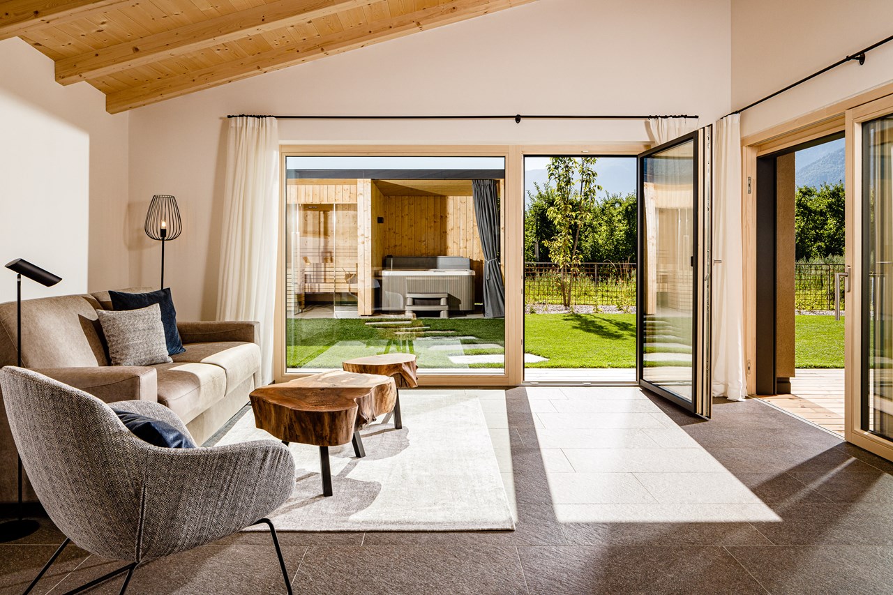 Amolaris Garden Lodges & Guesthouse Hütten im Detail Chalet